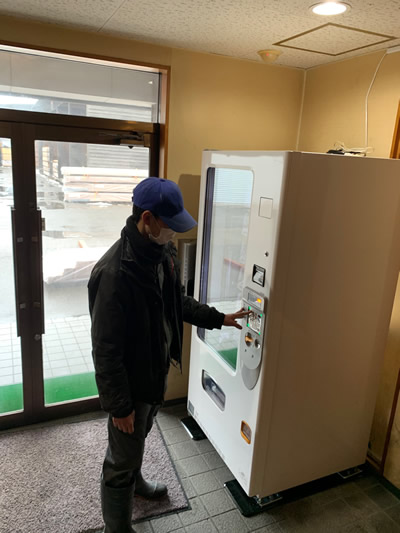 パン自販機